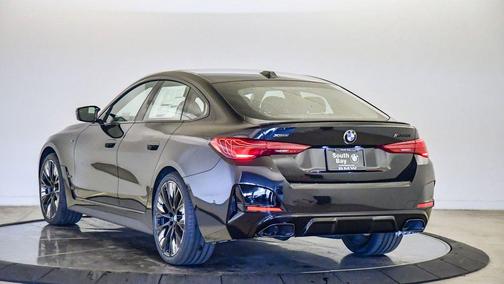 2026 BMW M440 i xDrive