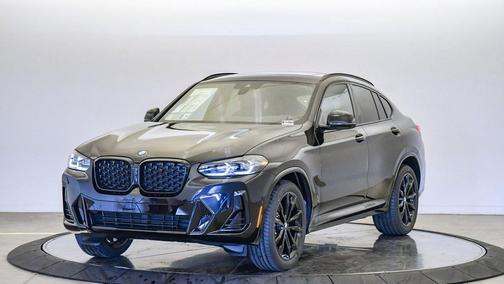 2025 BMW X4 xDrive30i