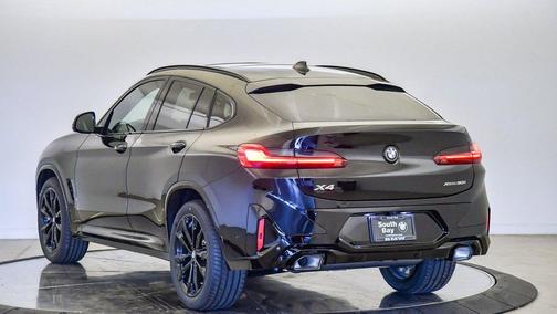2025 BMW X4 xDrive30i