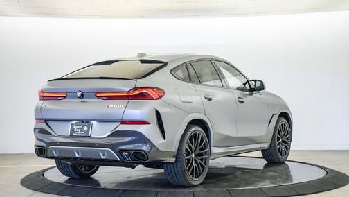 Frozen Pure Gre 2027 BMW X6 M60i