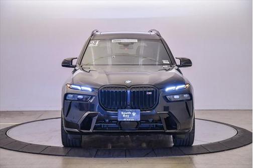 2024 BMW X7 M60i