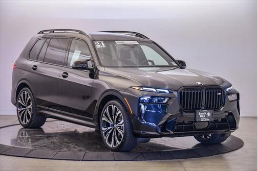 2024 BMW X7 M60i