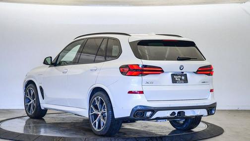 2026 BMW X5 PHEV xDrive50e