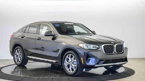 Dark Graphite Metallic 2023 BMW X4 xDrive30i
