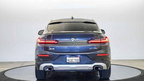 Dark Graphite Metallic 2023 BMW X4 xDrive30i