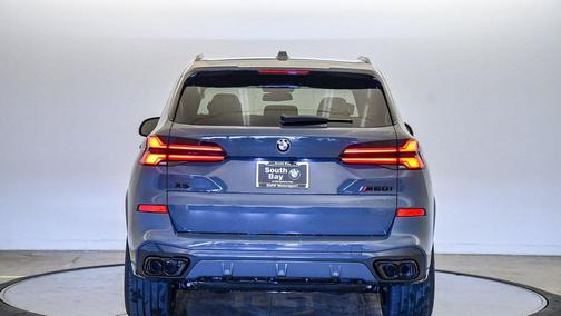2026 BMW X5 M60i