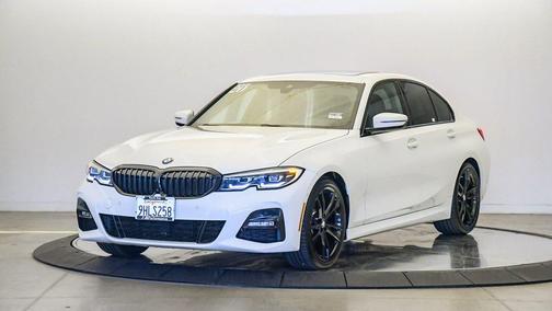 2020 BMW 330 330i