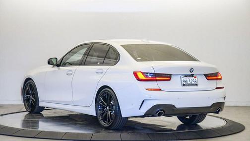 2020 BMW 330 330i