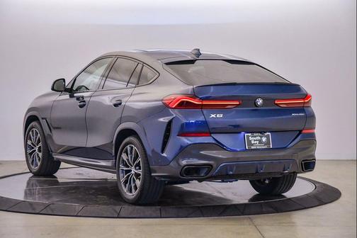 2022 BMW X6 xDrive40i
