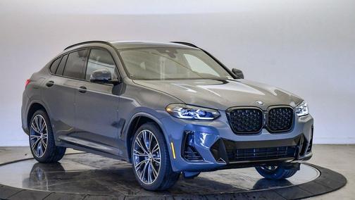 2025 BMW X4 xDrive30i