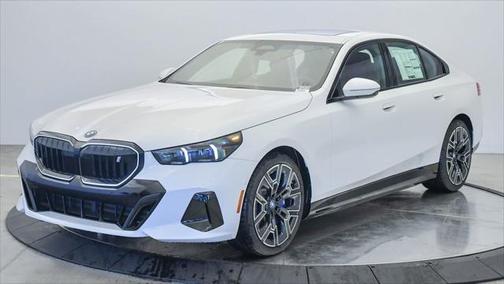 2025 BMW i5 eDrive40