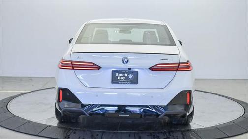 2025 BMW i5 eDrive40