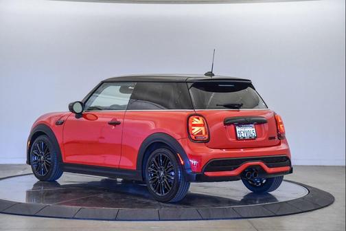 2023 MINI Hardtop Cooper S