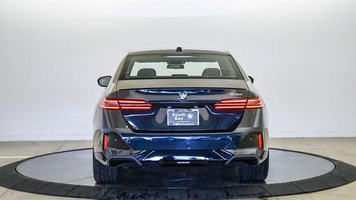 Black Sapphire Metallic 2026 BMW 530 530i