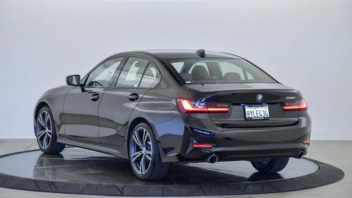 2022 BMW 330 330i