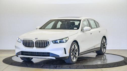 2026 BMW 530 i