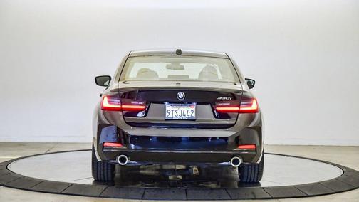 2025 BMW 330 330i