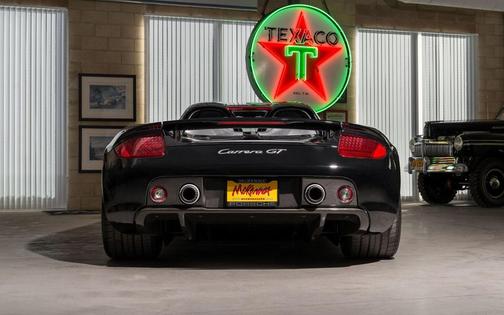 Black 2005 Porsche Carrera GT