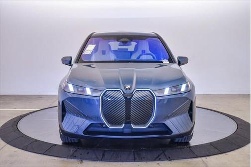 2026 BMW iX xDrive45