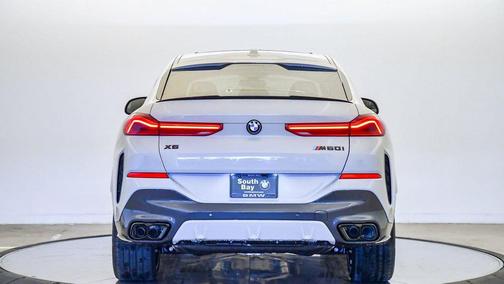 2026 BMW X6 M60i