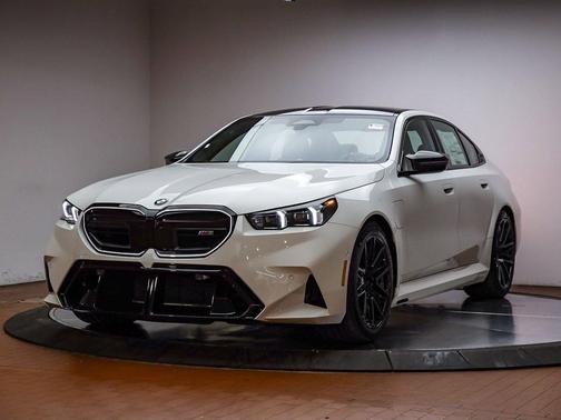 2026 BMW M5 Base