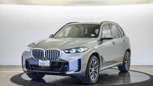Skyscraper Grey Metallic 2026 BMW X5 sDrive40i