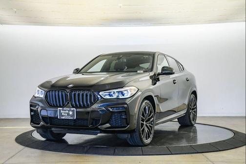 Black Sapphire Metallic 2023 BMW X6 M50i