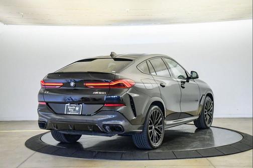 Black Sapphire Metallic 2023 BMW X6 M50i