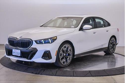2025 BMW 530 i
