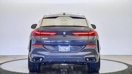 2026 BMW X6 xDrive40i