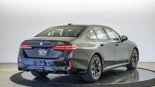 Black Sapphire Metallic 2027 BMW 530 i