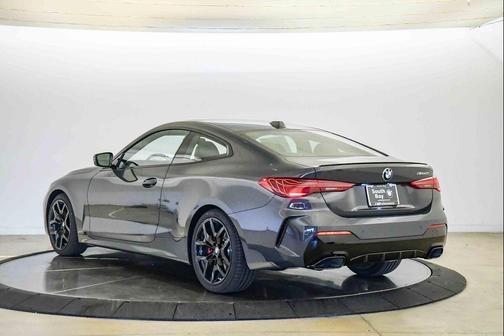 Dravit Grey Metallic 2027 BMW M440 i