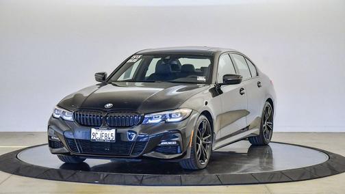 2022 BMW 330 330i