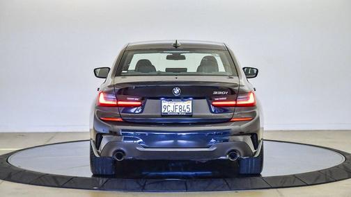 2022 BMW 330 330i