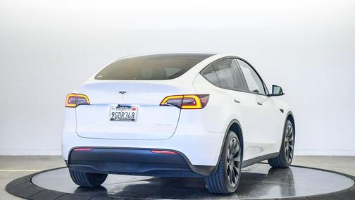 2023 Tesla Model Y Long Range Dual Motor All-Wheel Drive