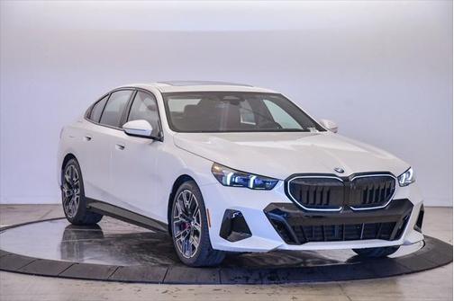 2025 BMW 530 i