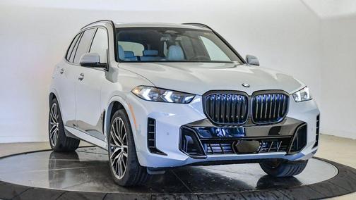 Gray Metallic 2026 BMW X5 xDrive40i