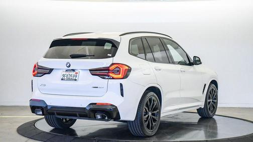 Alpine White 2023 BMW X3 sDrive30i