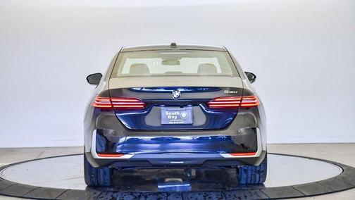 2026 BMW 530 i