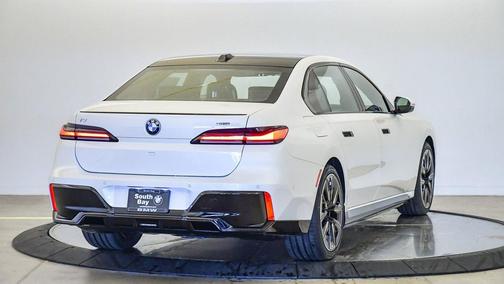 2026 BMW i7 eDrive50