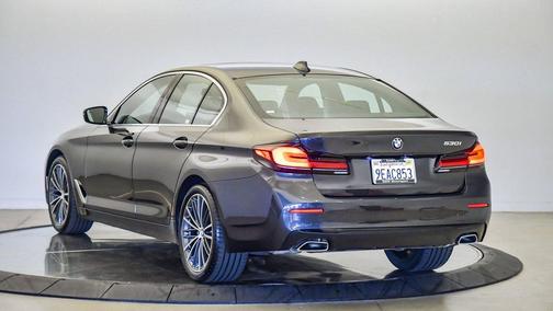 2023 BMW 530 i