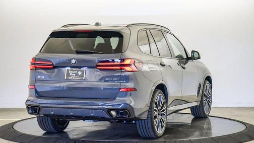 Grigio Telesto 2026 BMW X5 xDrive40i