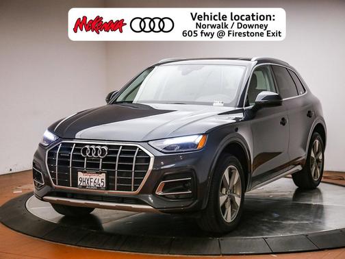 Manhattan Gray Metallic 2023 Audi Q5 40 Premium Plus