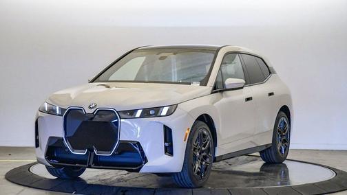 2026 BMW iX xDrive60