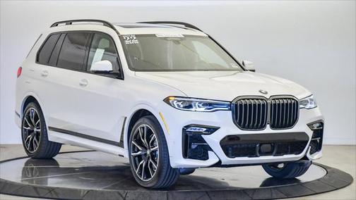 2022 BMW X7 xDrive40i