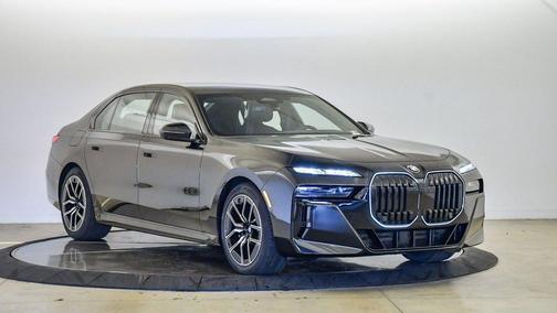 2026 BMW 760 760i xDrive