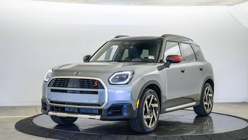 Green Metallic 2025 MINI Countryman Cooper S ALL4