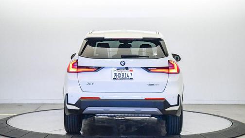Alpine White 2023 BMW X1 xDrive28i
