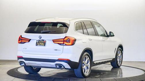 2023 BMW X3 sDrive30i