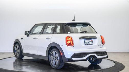 White Metallic 2024 MINI Hardtop Cooper S